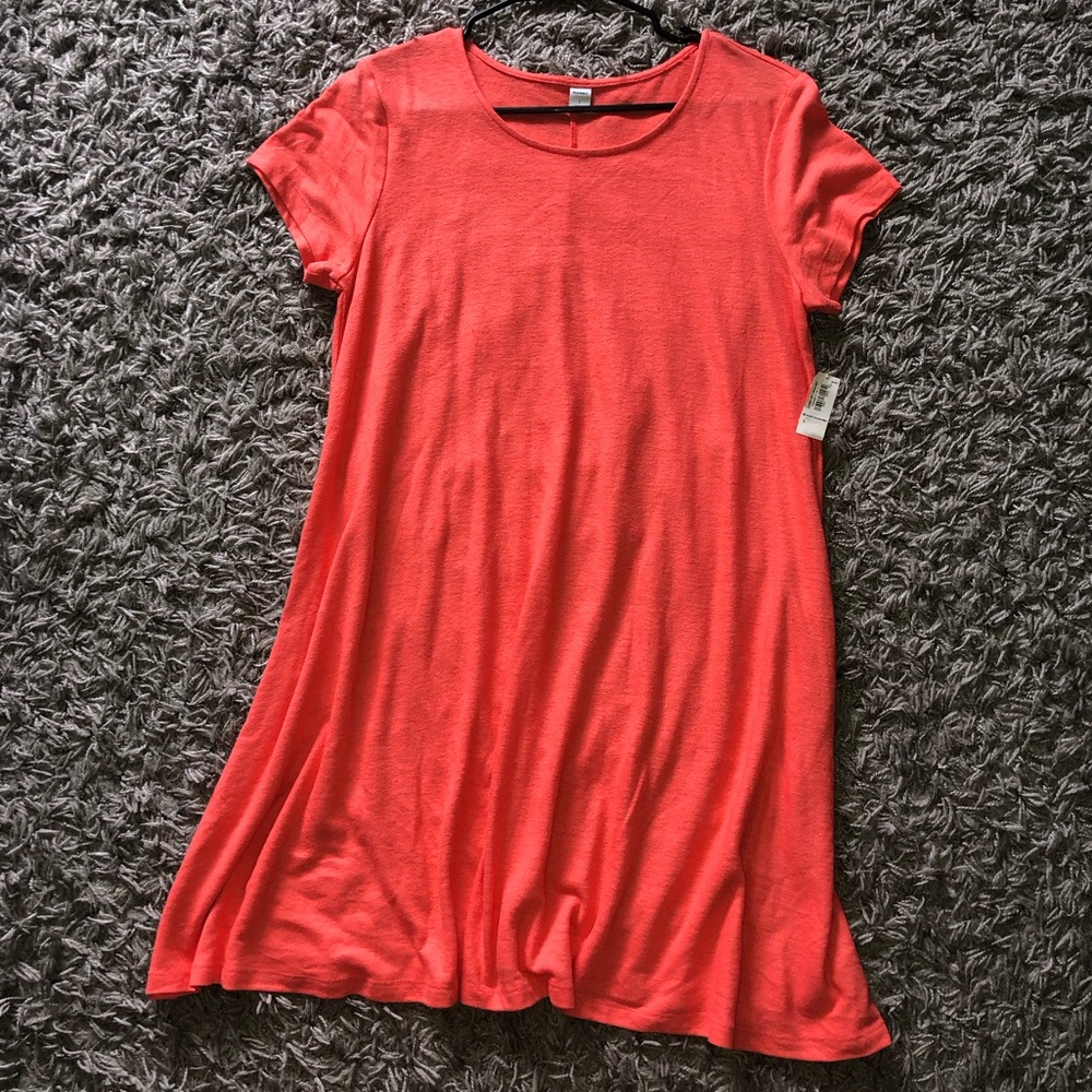 Flowy Coral Colored Old Navy Dress, Size L, New With Tags